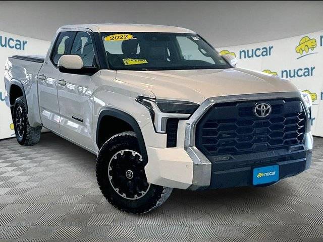 2022 Toyota Tundra SR5 4WD photo