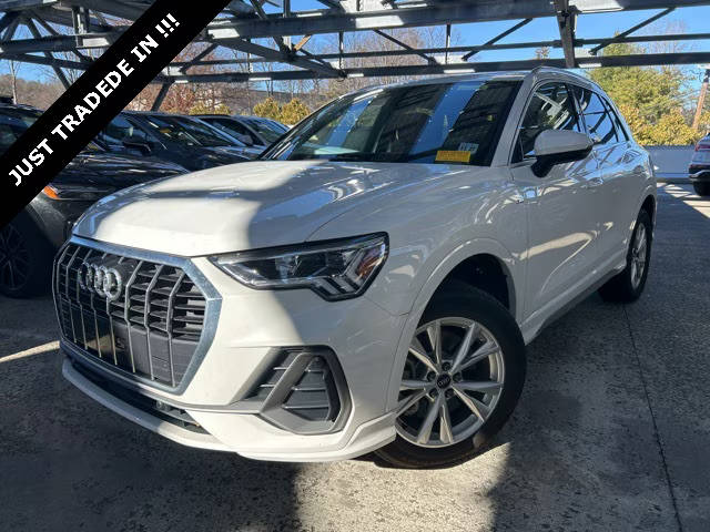 2023 Audi Q3 S line Premium AWD photo