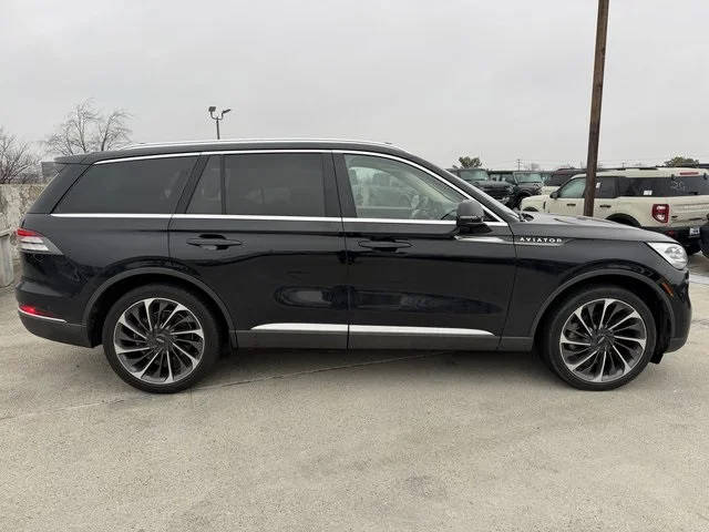 2023 Lincoln Aviator Reserve AWD photo