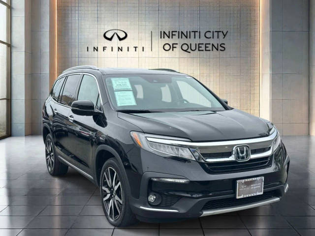 2022 Honda Pilot Touring 7-Passenger AWD photo