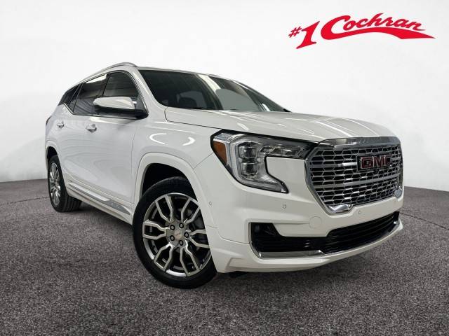 2023 GMC Terrain Denali AWD photo
