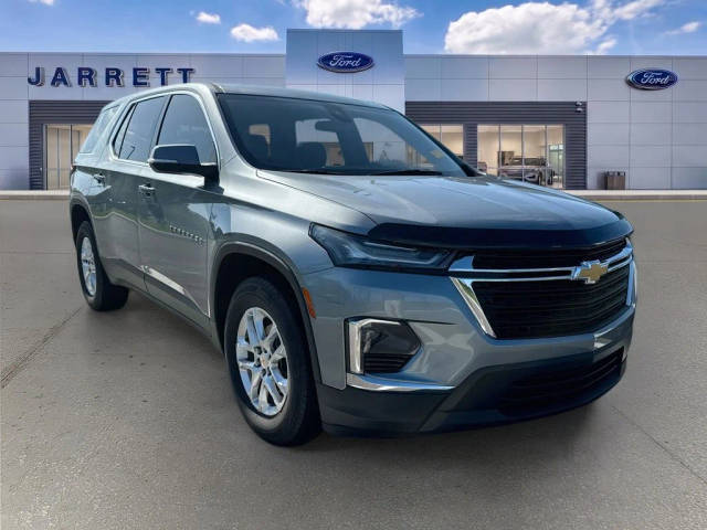 2023 Chevrolet Traverse LS FWD photo