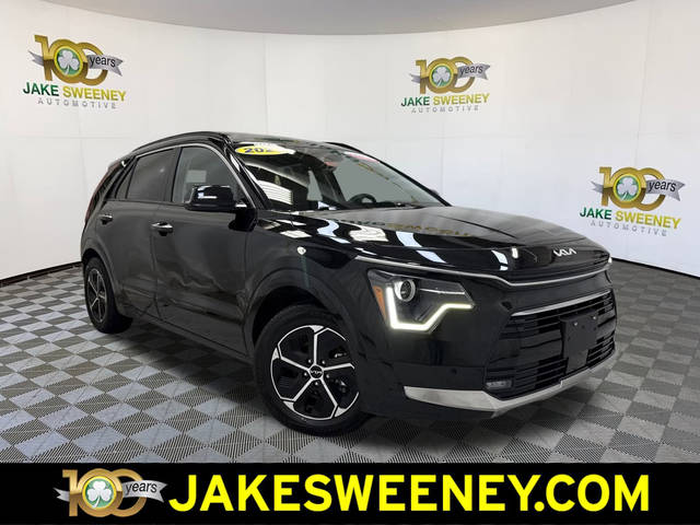 2023 Kia Niro SX FWD photo