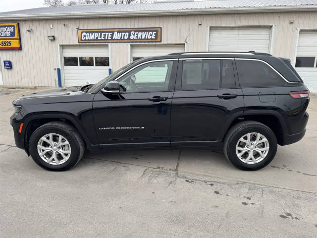 2023 Jeep Grand Cherokee Limited 4WD photo