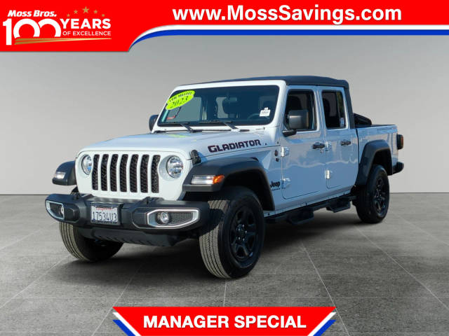 2023 Jeep Gladiator Sport 4WD photo