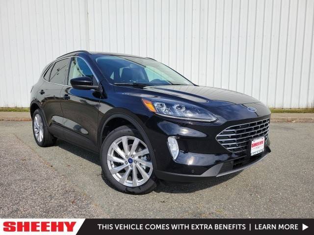 2022 Ford Escape Titanium AWD photo