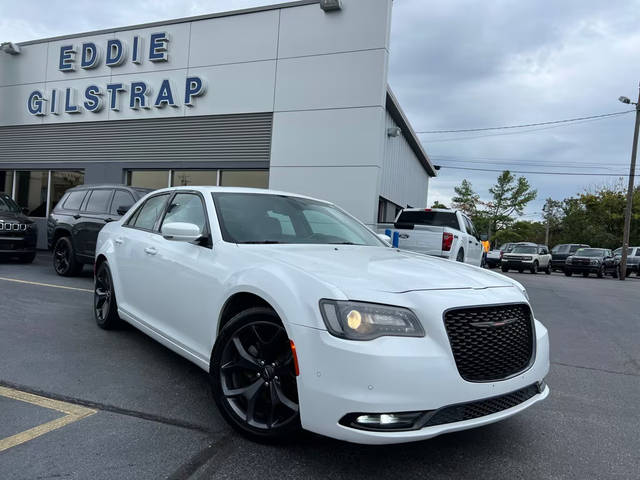 2021 Chrysler 300 300S RWD photo