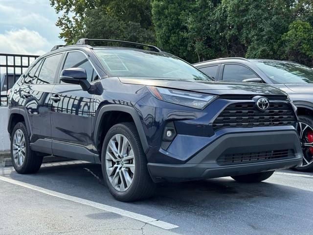 2022 Toyota RAV4 XLE Premium FWD photo