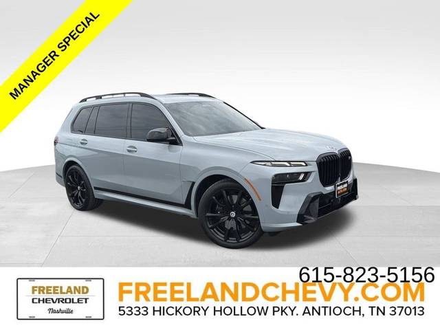 2023 BMW X7 M60i AWD photo
