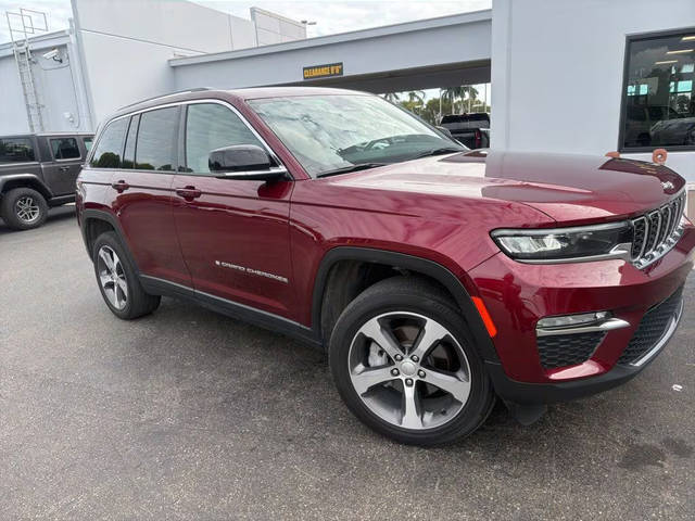 2023 Jeep Grand Cherokee Limited 4WD photo
