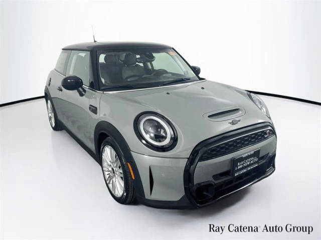 2023 MINI Hardtop 2 Door Cooper S FWD photo