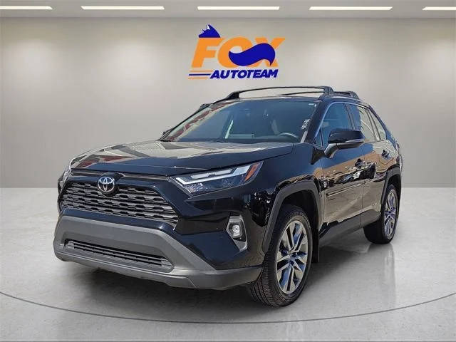 2022 Toyota RAV4 XLE Premium FWD photo