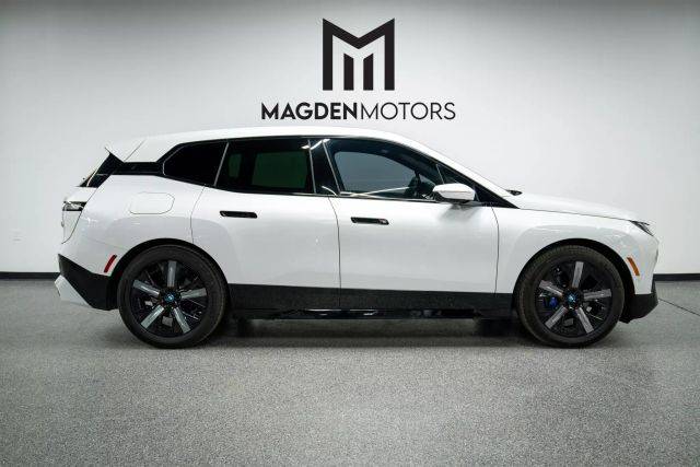 2023 BMW iX M60 AWD photo