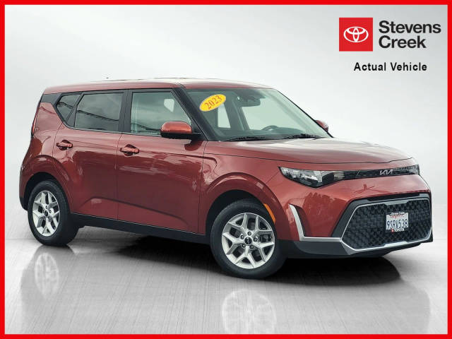 2023 Kia Soul LX FWD photo