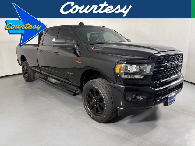 2022 Ram 3500 Big Horn 4WD photo