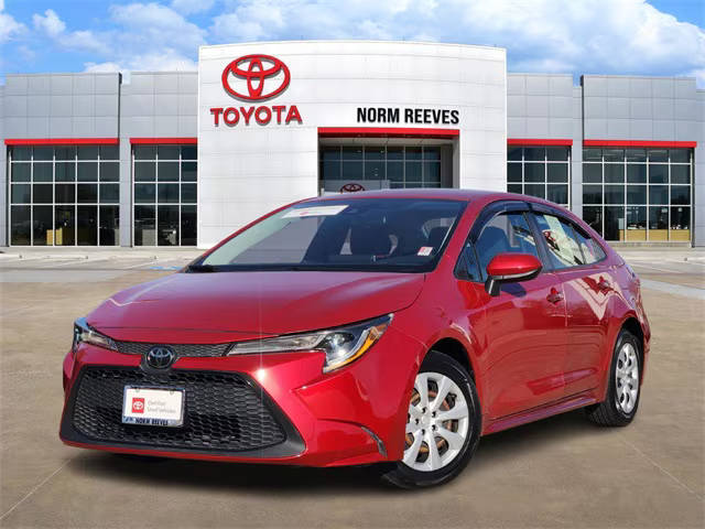 2020 Toyota Corolla LE FWD photo