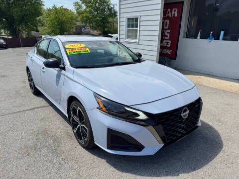 2023 Nissan Altima 2.5 SR AWD photo