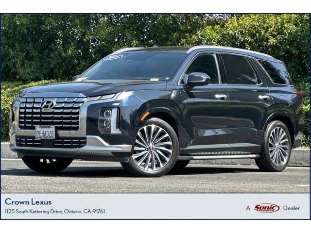 2023 Hyundai Palisade Calligraphy FWD photo