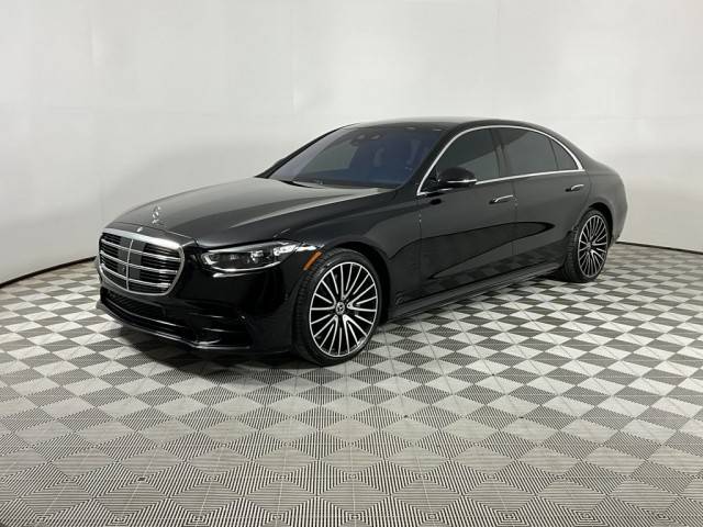 2022 Mercedes-Benz S-Class S 500 AWD photo