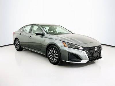 2023 Nissan Altima 2.5 SV FWD photo