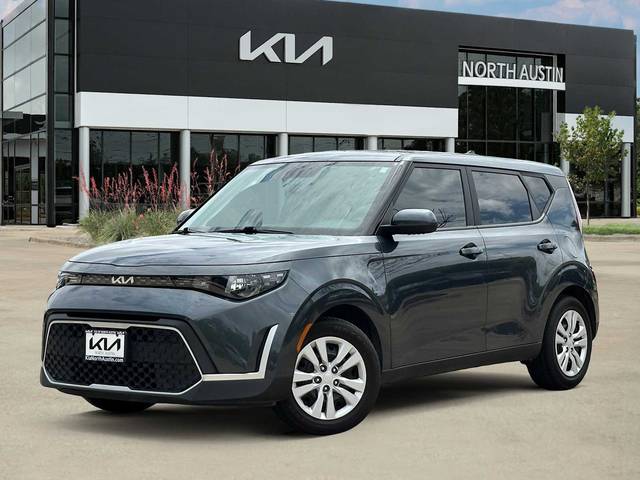 2023 Kia Soul LX FWD photo