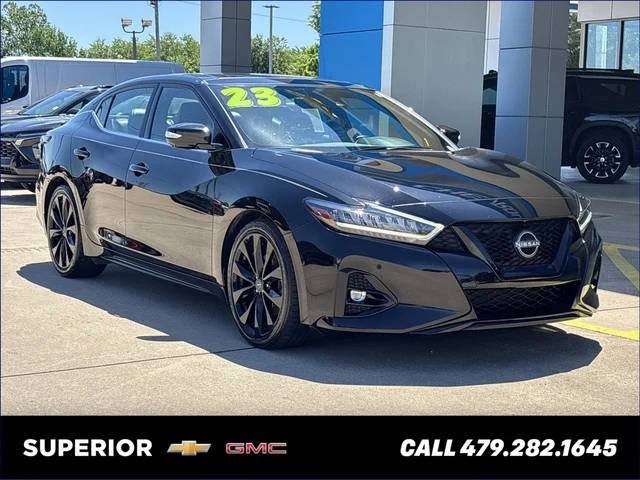 2023 Nissan Maxima SR FWD photo
