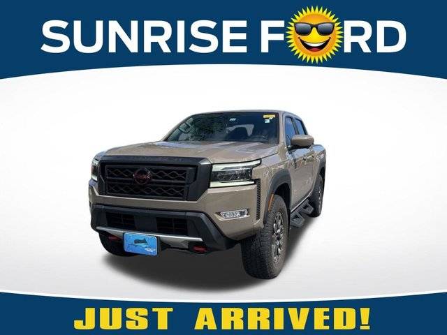 2023 Nissan Frontier PRO-4X 4WD photo