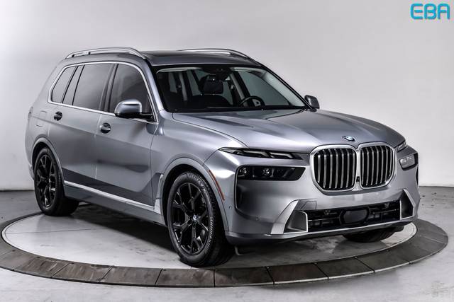 2023 BMW X7 xDrive40i AWD photo