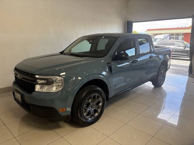 2022 Ford Maverick XLT FWD photo