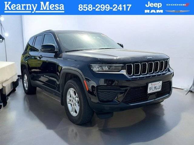 2023 Jeep Grand Cherokee Laredo 4WD photo