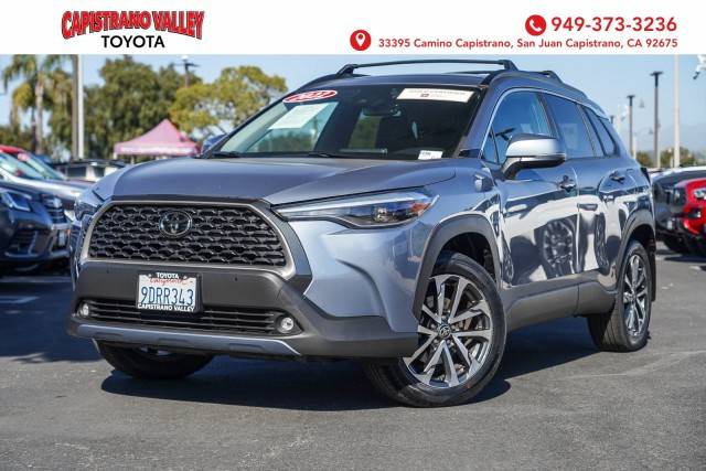 2022 Toyota Corolla Cross XLE AWD photo