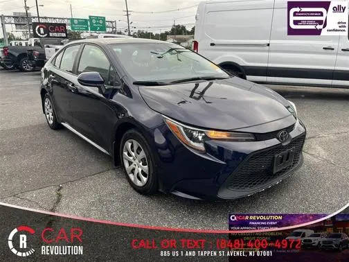 2022 Toyota Corolla LE FWD photo