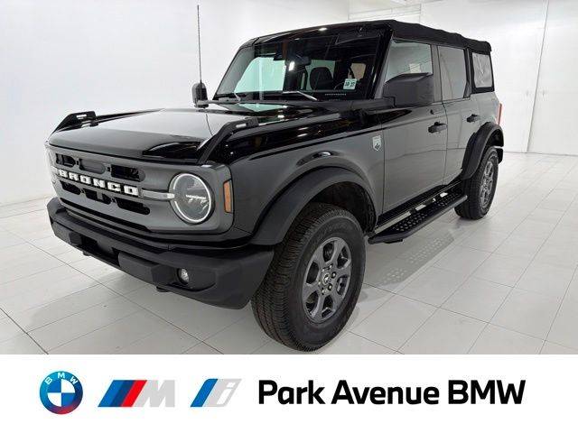 2022 Ford Bronco 4 Door Big Bend 4WD photo