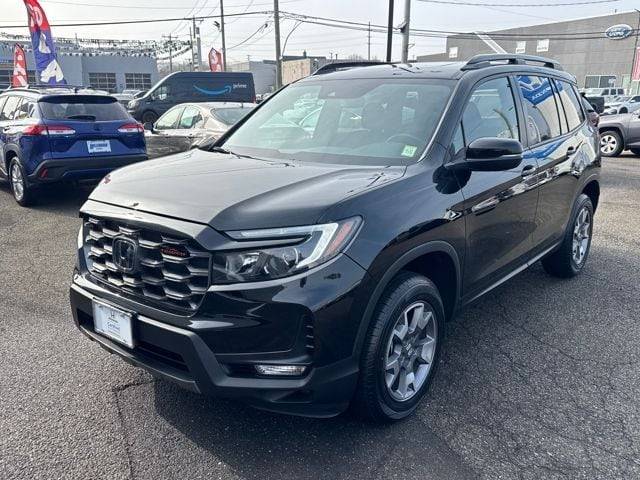 2022 Honda Passport TrailSport AWD photo