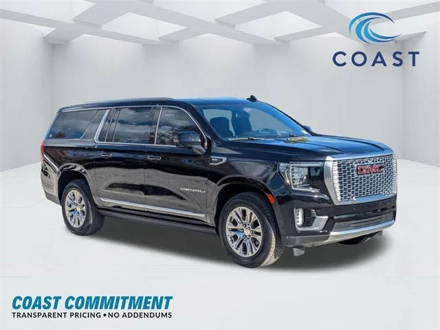 2023 GMC Yukon XL Denali 4WD photo