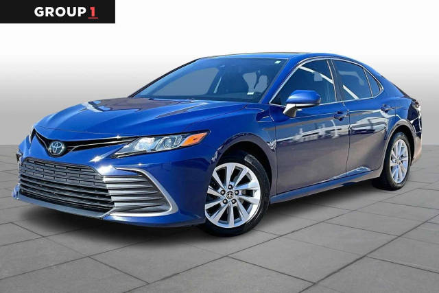 2023 Toyota Camry LE FWD photo