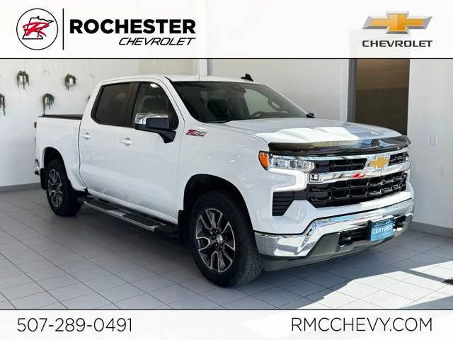 2022 Chevrolet Silverado 1500 LT 4WD photo