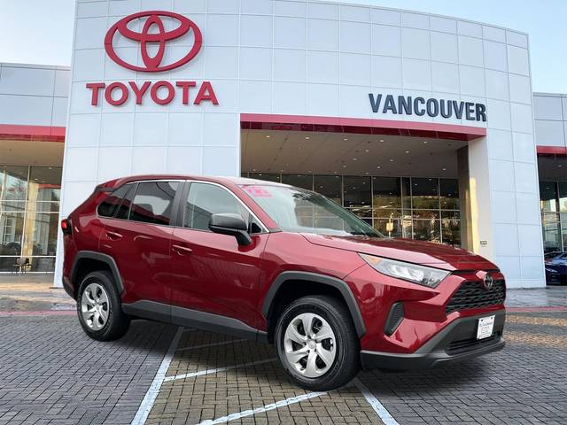 2022 Toyota RAV4 LE AWD photo