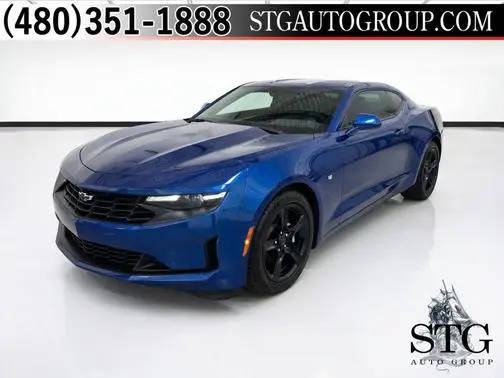 2023 Chevrolet Camaro 2LT RWD photo