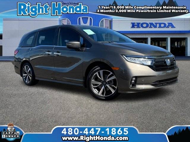 2023 Honda Odyssey Touring FWD photo