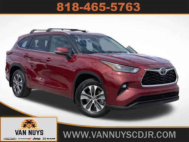 2022 Toyota Highlander XLE AWD photo