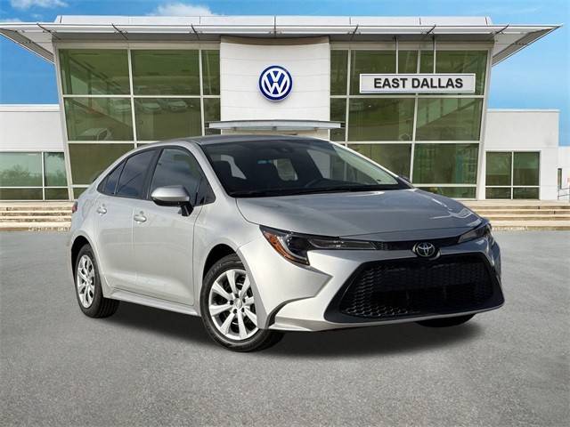 2022 Toyota Corolla LE FWD photo