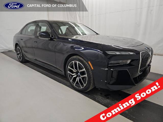 2023 BMW 7 Series 760i xDrive AWD photo