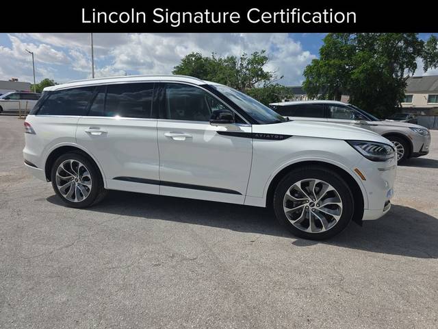 2023 Lincoln Aviator Grand Touring AWD photo