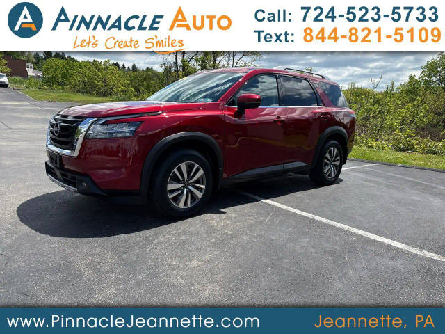 2022 Nissan Pathfinder SL 4WD photo