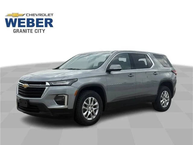 2023 Chevrolet Traverse LS FWD photo