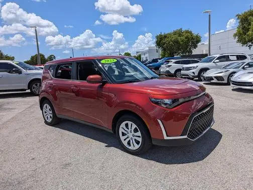2023 Kia Soul LX FWD photo