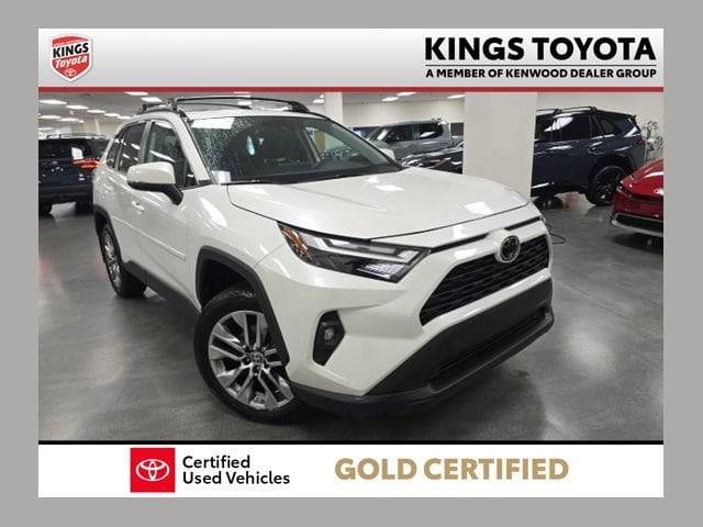 2022 Toyota RAV4 XLE Premium AWD photo