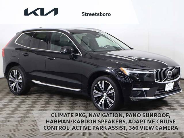2023 Volvo XC60 Plus Bright Theme AWD photo