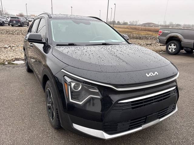 2023 Kia Niro EX FWD photo